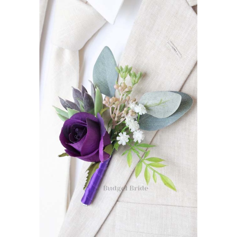 Benjamin Boutonniere  – #211 – $28.50