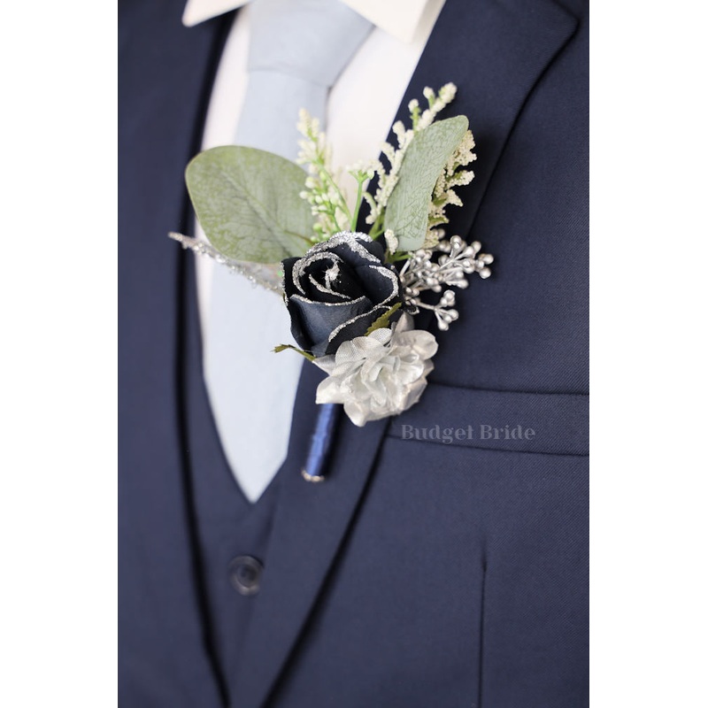 Wayne Boutonniere  – #229 – $32.50