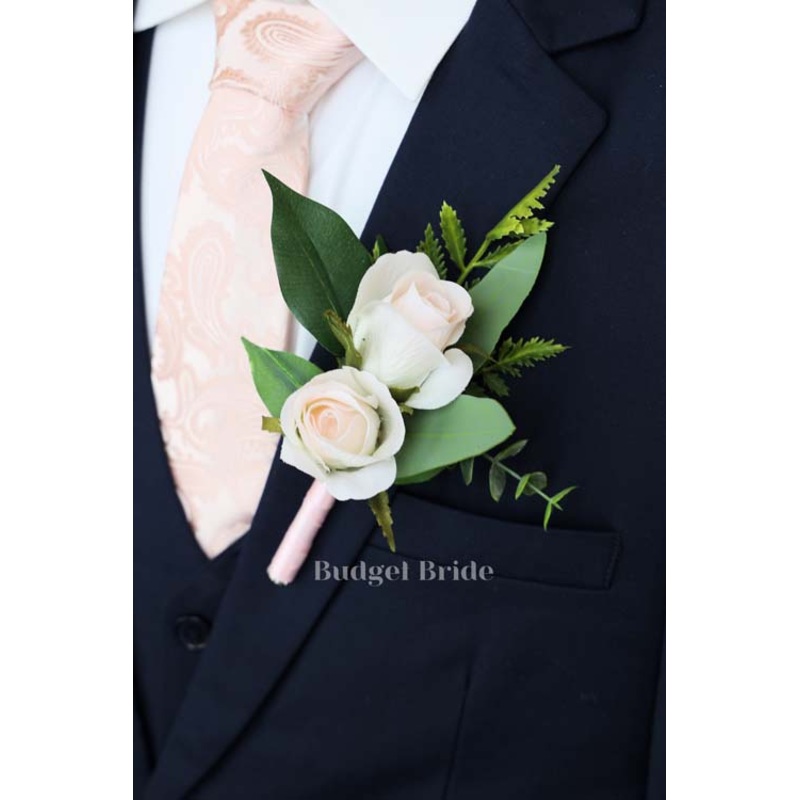 Benji Boutonniere – #109 –  $27.50