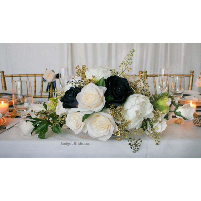 Sweetheart Table Bouquet – #CP8C – $185.00