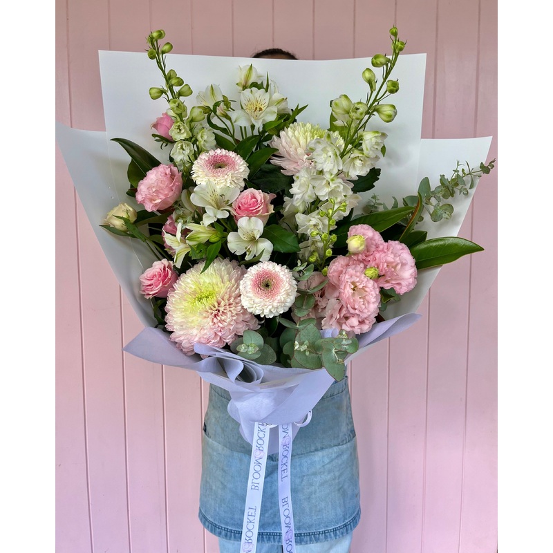 Sweet Pinks-Classic Blooms & Signature Blooms & Big Blooms & Mega Blooms