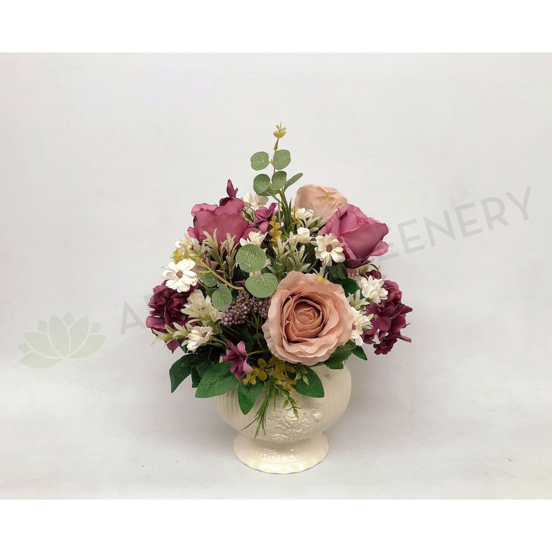 FA1061 – Rose Flower Arrangement (30cm Height)