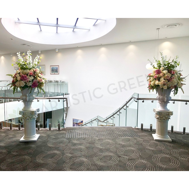 For Hire – Urn Arrangement (Pink & Cream Colour)