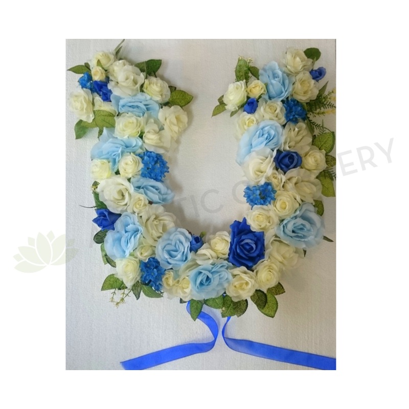 Horse Shoe Floral Wreath 50cm-Horse Shoe 50cm