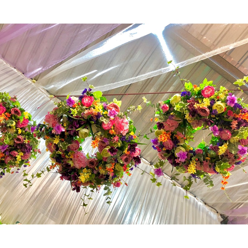 For Hire – Hanging Floral Wreath 80cm Diameter