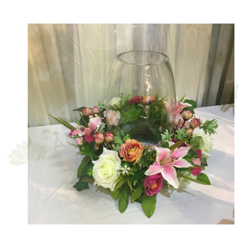 Pink & White Floral Wreath 30cm