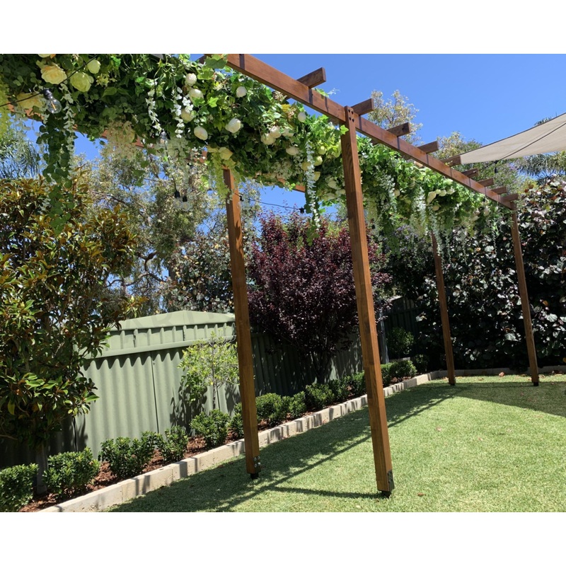 For Hire – Hanging Floral Ceiling 80 x 200 cm (Code: HI0027)