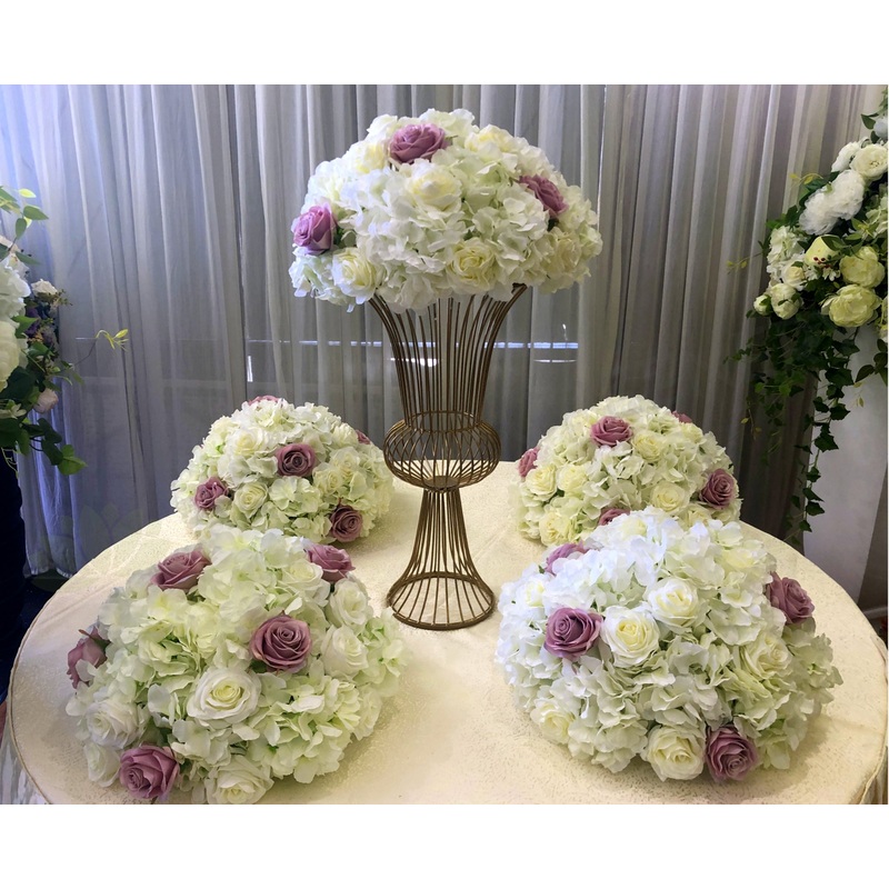 Wedding Table Centrepieces (Semi Sphere) – Dusty Pink & White – Zara