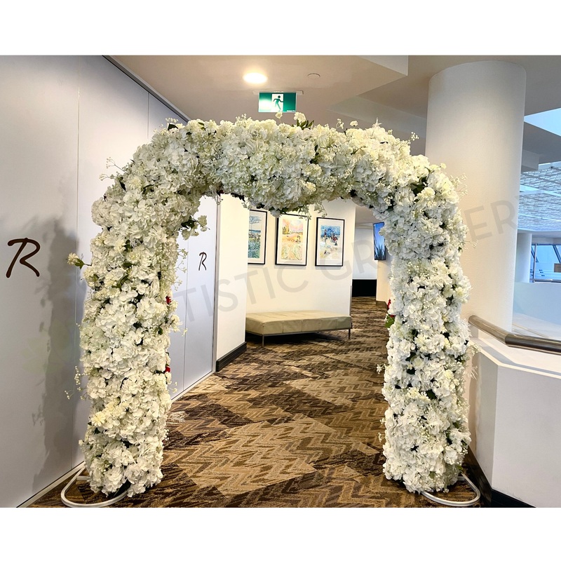 For Hire – Floral Heart Shape Arch / Arbor – Double-sided (Product Code: HI0077)