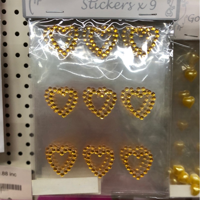 22mm Gold Heart Stickers x9