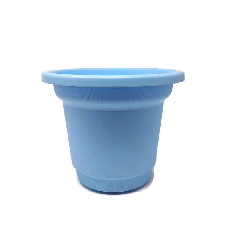 25cm Plastic Planter – Pastel Blue