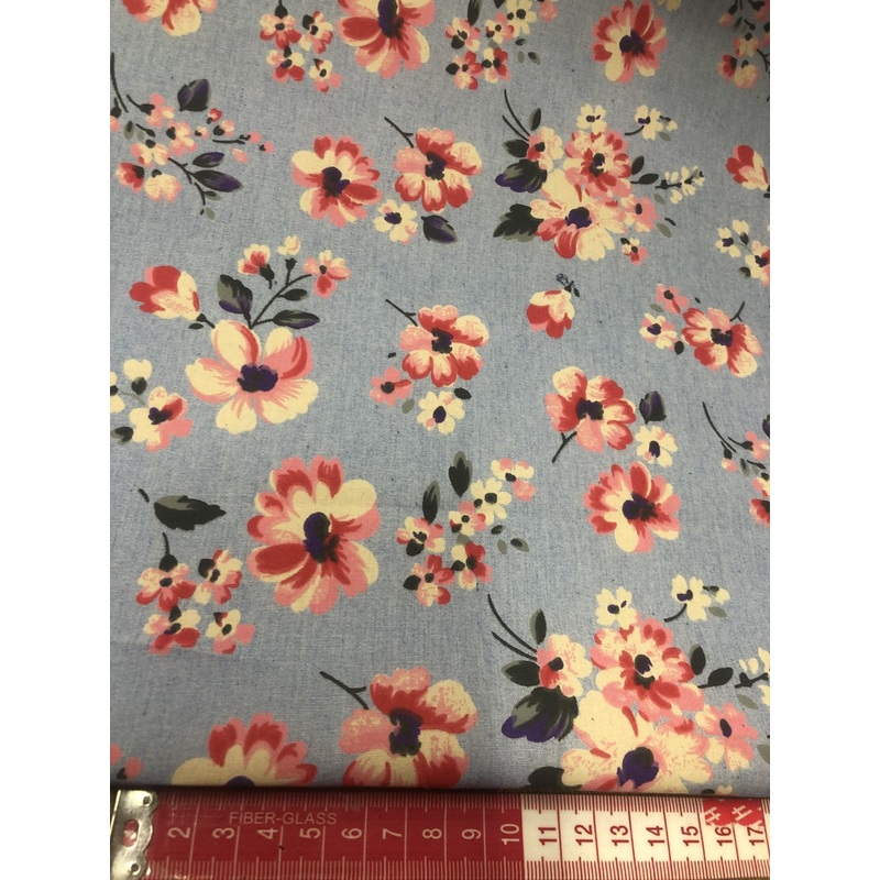 1 metre Light Denim 100% Cotton Fabric 147cm Width with Flowers T171