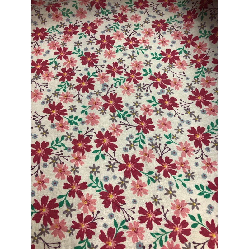 1 Metre Assorted Pink Star Flowers Polycotton Fabric x 110cm / 43 T220