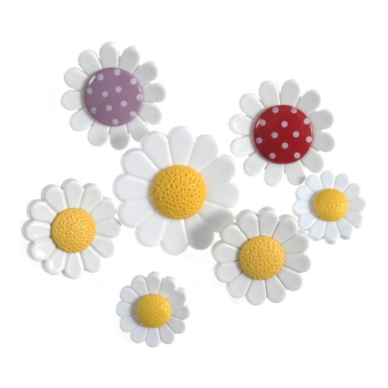 Novelty Craft Buttons – Assorted Daisies – Pack of 7