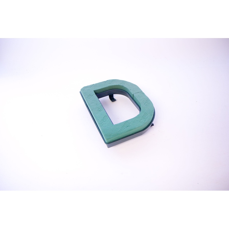 Oasis Floral Foam Letter with Clips D