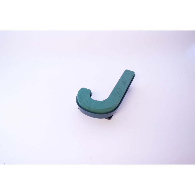 Oasis Floral Foam Letter with Clips J