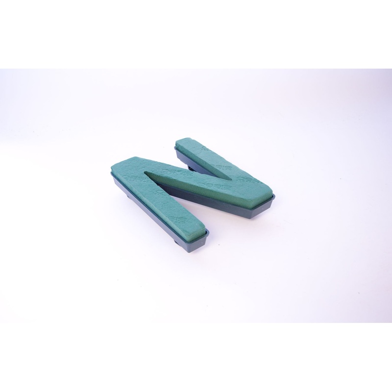 Oasis Floral Foam Letter with Clips N