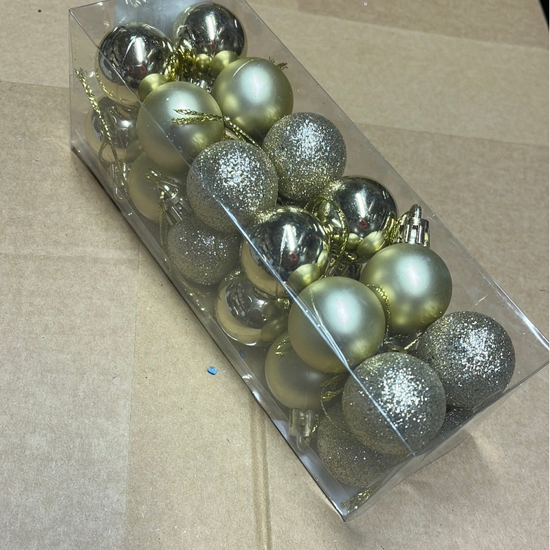 24 Mini Shatterproof  Baubles 3cm – Champagne