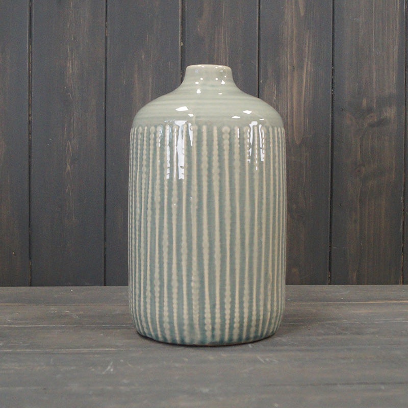 Large Ceramic Indented Flower Vase (23.5cm)