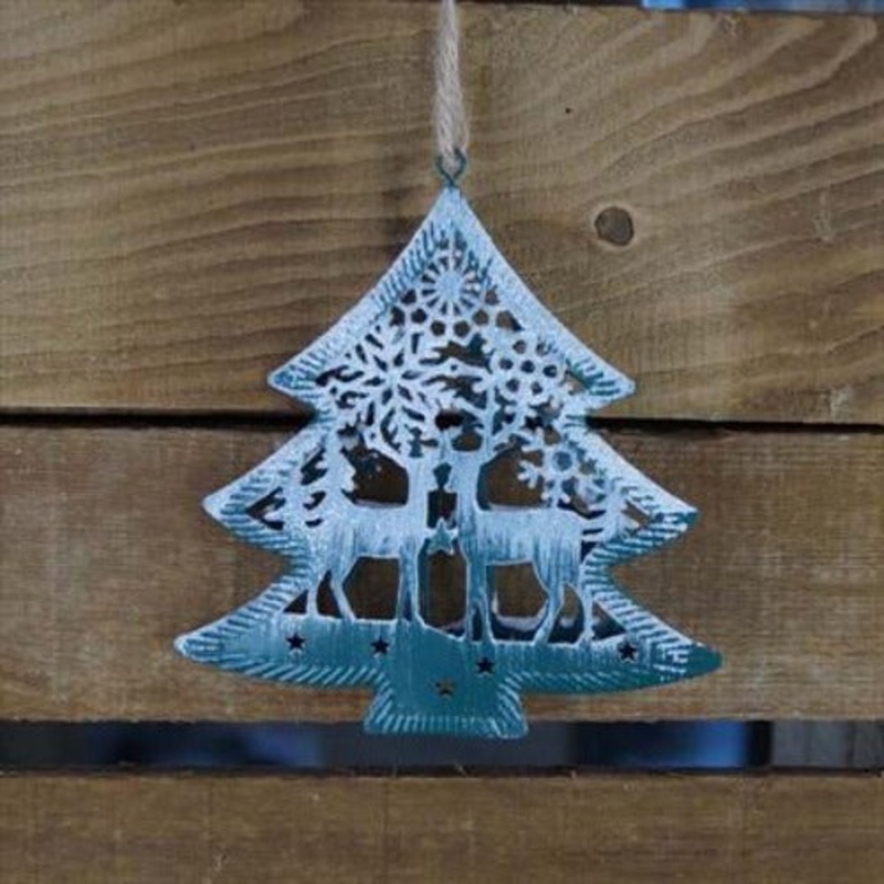 Hanging Rustic Green Metal Tree x 12cm