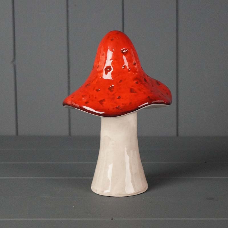 Ceramic Mushroom – 19cm x 14cm – Red