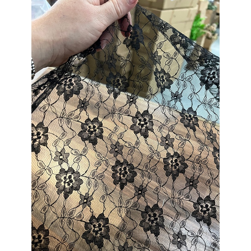1m black Flower Lace Fabric x 112cm/44 – 100% Polyester