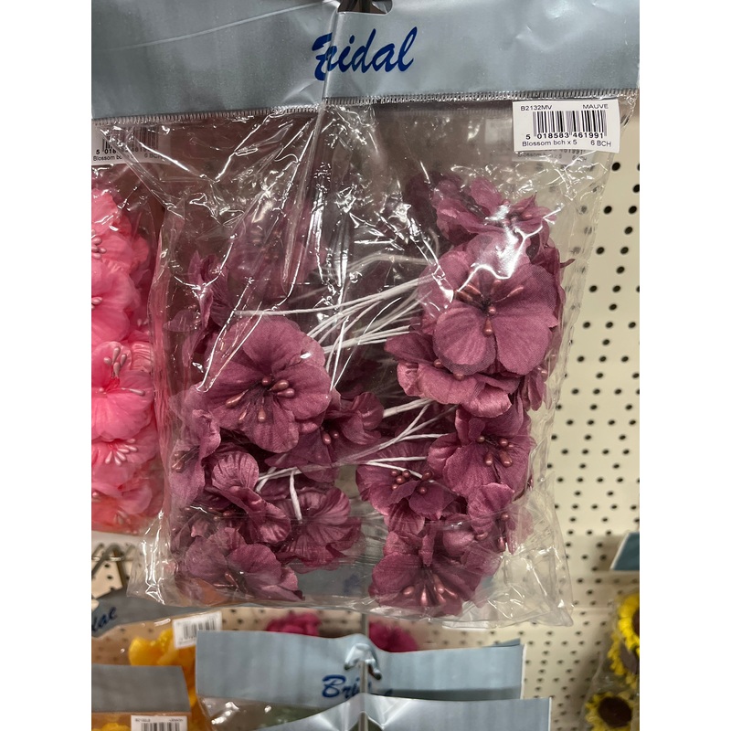 6 Bunches! Small Spring Blossom Mauve  – 5cm Head Size