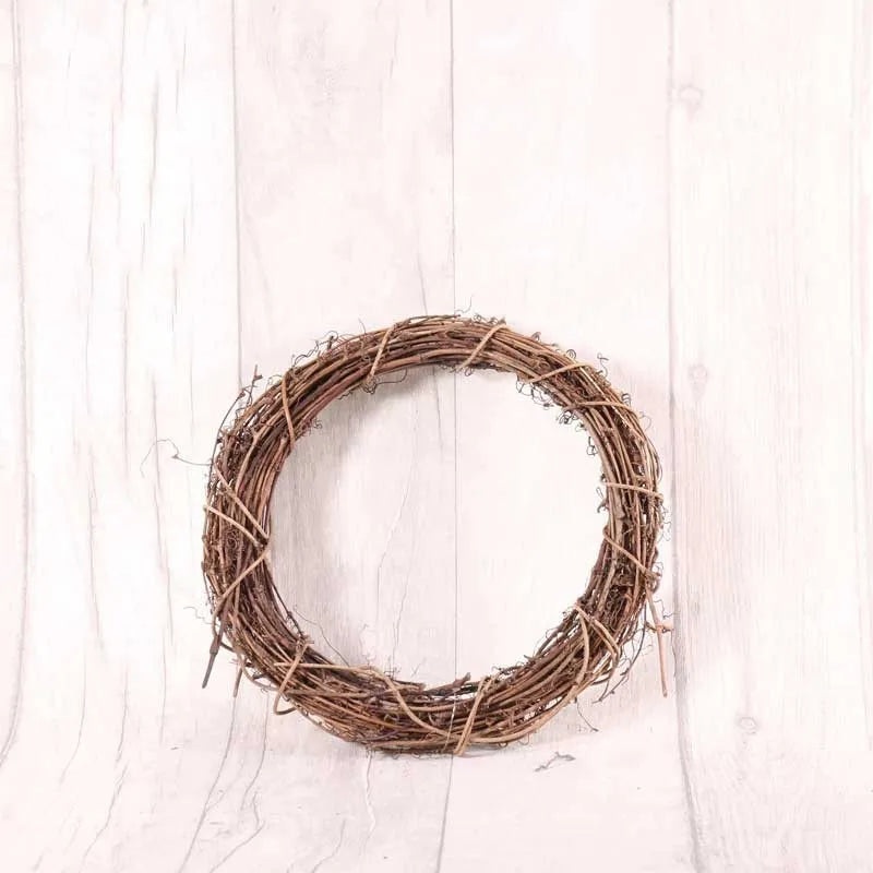 Round Natural Vine Wreath x 20cm