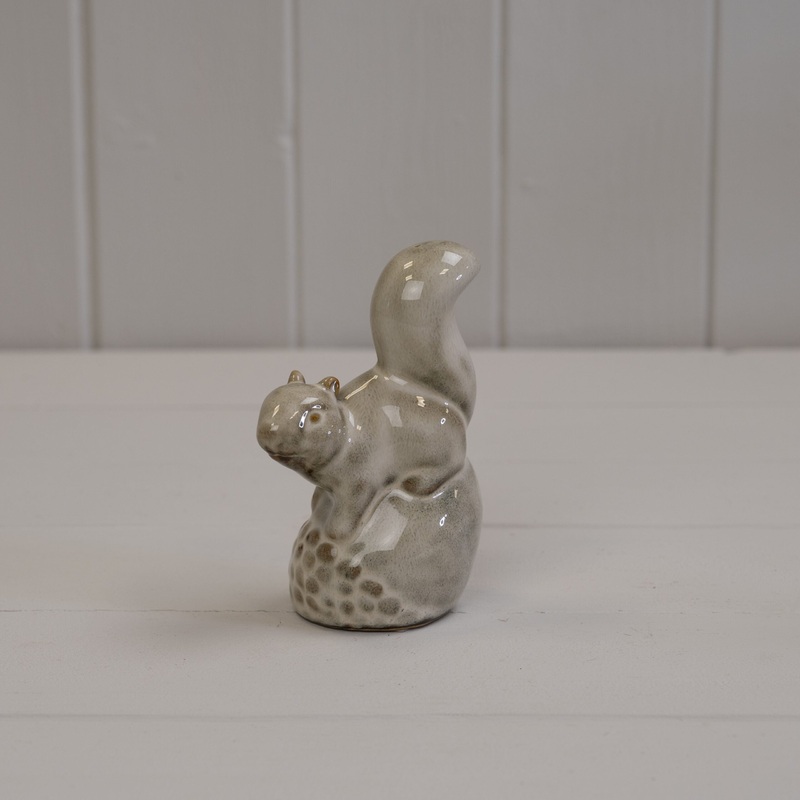 Beige Mottle Ceramic Squirrel Sitting on Acorn Decoration x H11.5cm