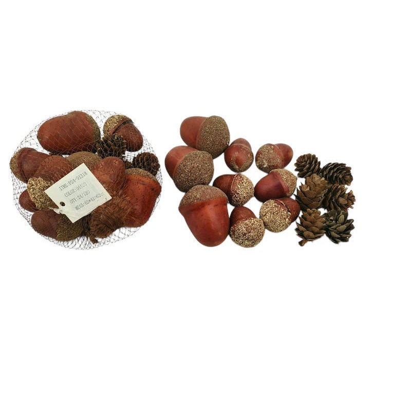 Mixed Artificial Acorn and Pinecone Bag – Brown – 9 Acorns and 6 Pinecones