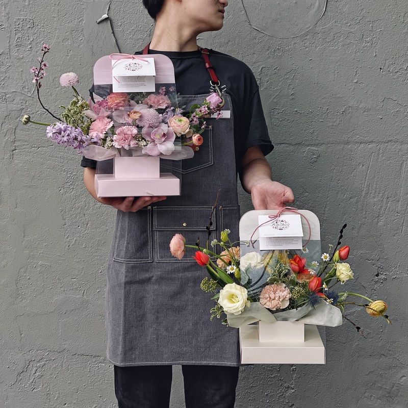 Designer’s Choice Flower Handbag