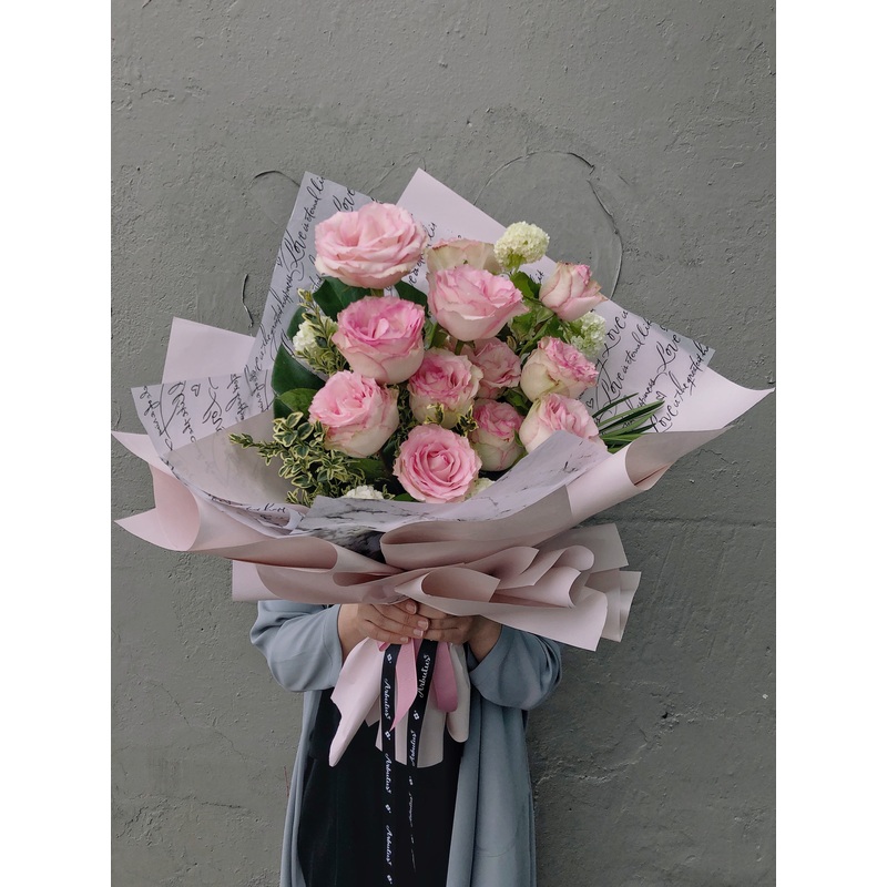 Dozen Pink Rose Bouquet-Standard Wrapping & Premium Wrapping