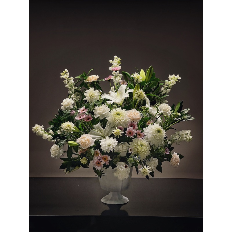 Designer’s Choice Urn Arrangement
