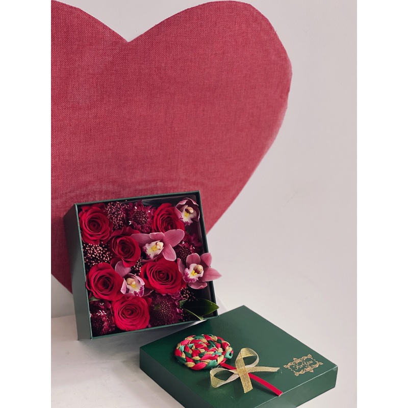 Open Love Flower Box