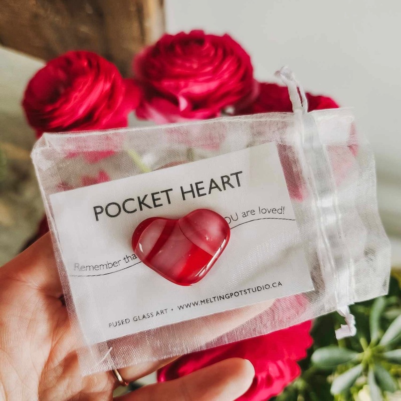 Pocket Hearts – You are Loved by Melting Pot Studio