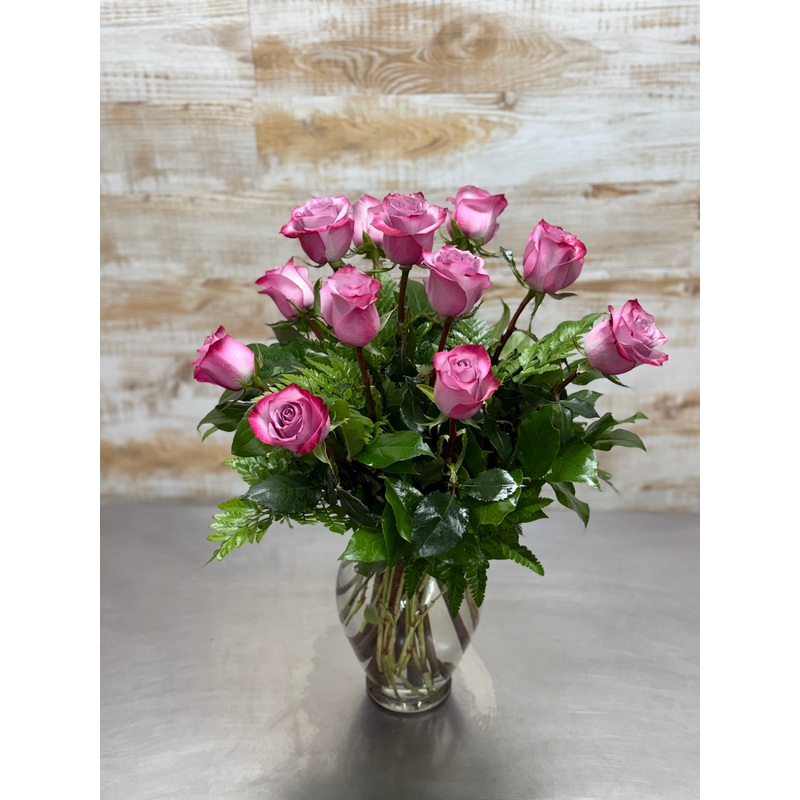 A Dozen Lavender Roses-No Filler Flower & With Babies Breath