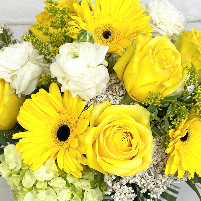 Designer’s Choice Arrangement – Yellows