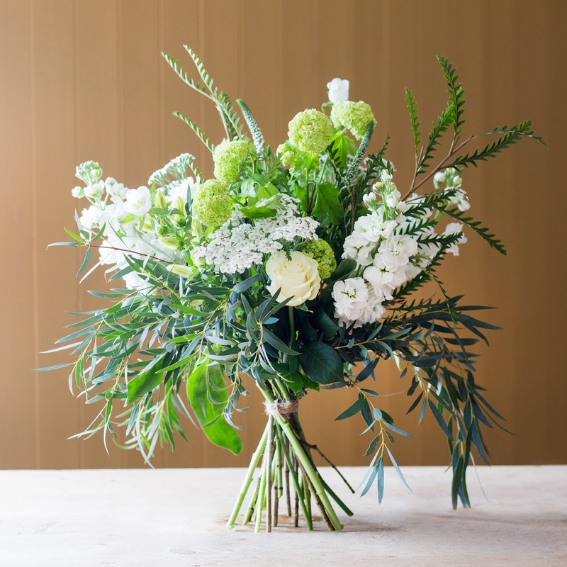 The Classic-Small & Medium & Large & Lux & Small with Vase & Large with Vase-No aqua required (choose no aqua if purchasing a vase) & Aqua required (1.50)