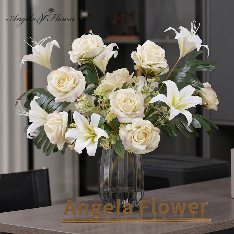 A2025 5pcs 1.64ft Artificial Lily Rose Large Leaf Flower Bouquet Accessories
