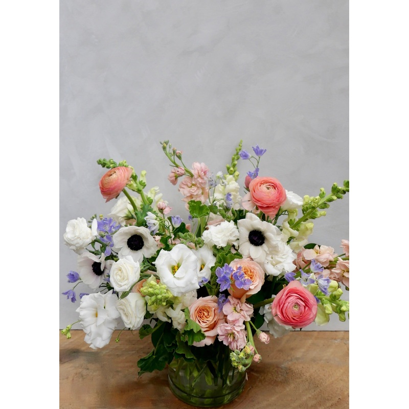 Signature Vase Arrangement-Petite & Classic & Deluxe & Premium-Arrangement Only & + Mini Louis Sherry Gourmet Chocolates & + Large Louis Sherry Gourmet Chocolates & + Sugar Paper Candle & + Flower Pressed Shortbread Cookies | 1 Dozen