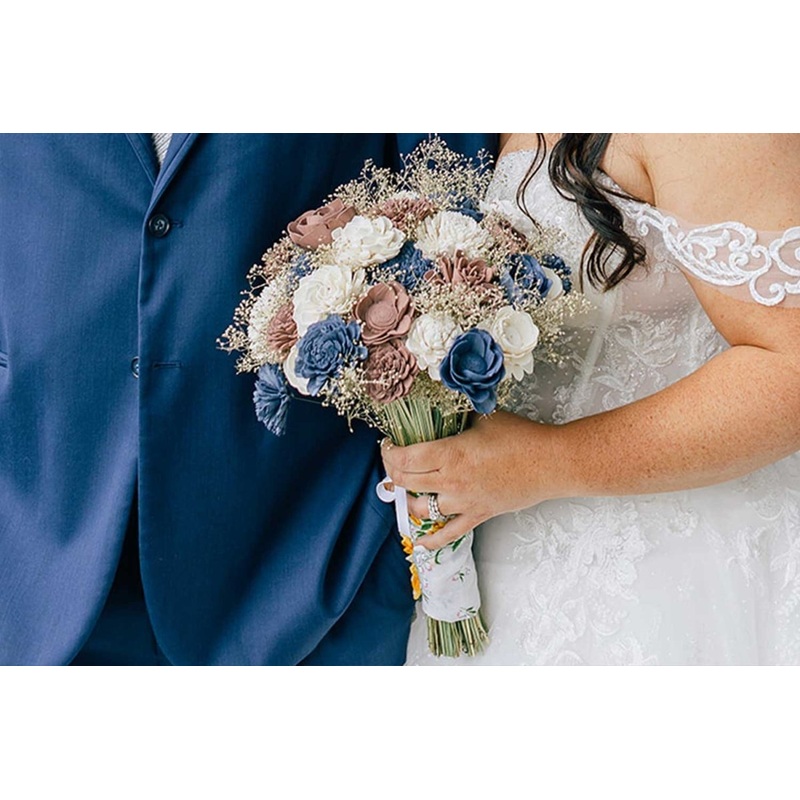 Simple & Elegant Bridal Bouquet