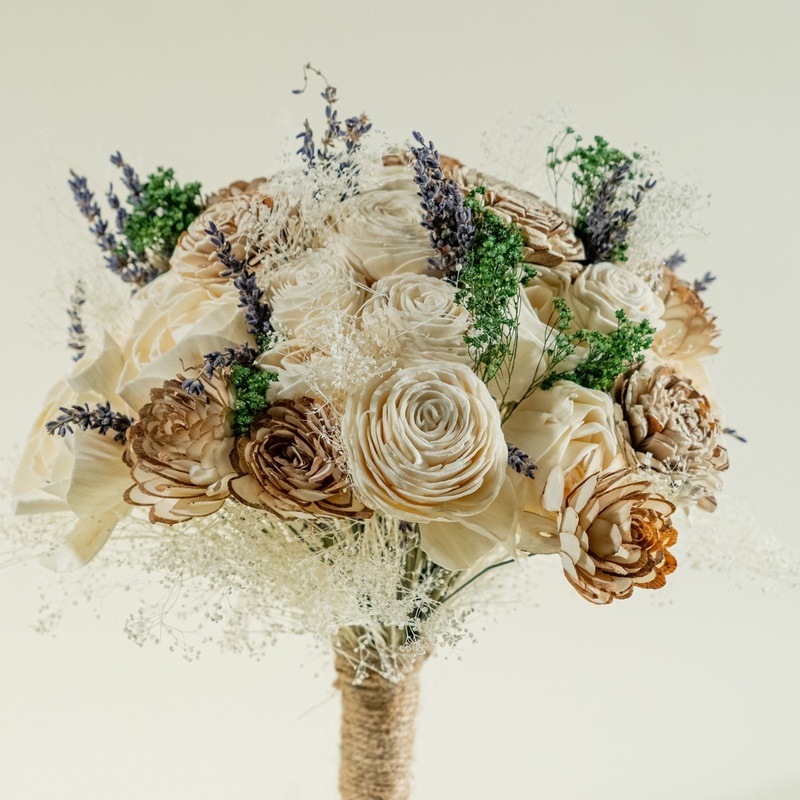 Nature’s Embrace Finished Bouquet – Medium