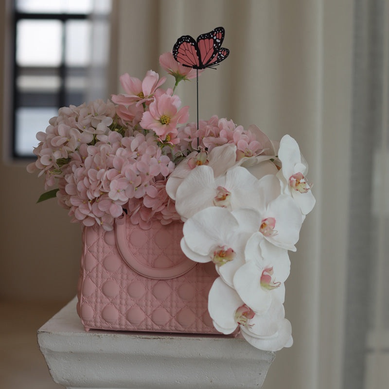 Ms Lady Pink-Ms Lady Pink