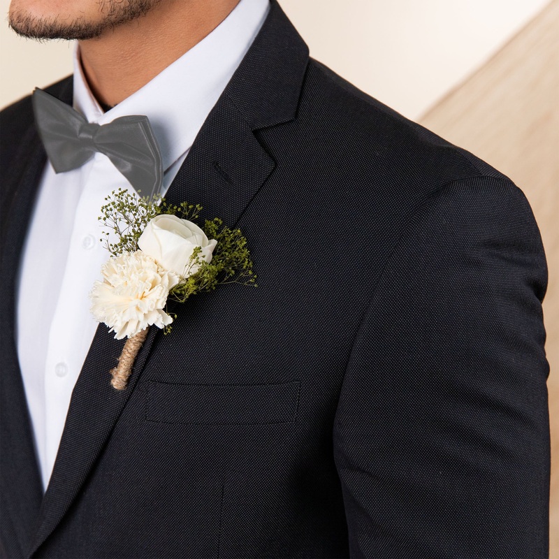 Perfect Simplicity Boutonniere (Set Of 3)*