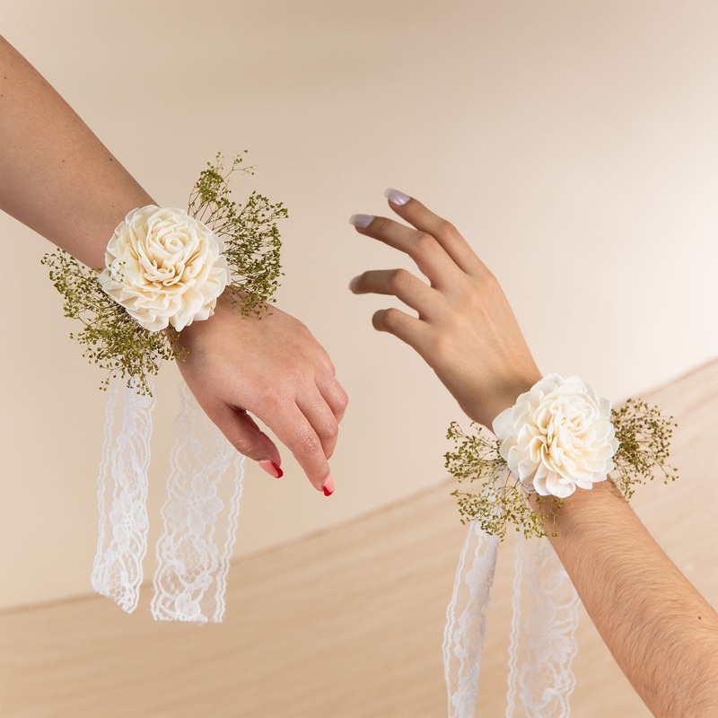 Perfect Simplicity Mother’s Corsage (Set of 2)*