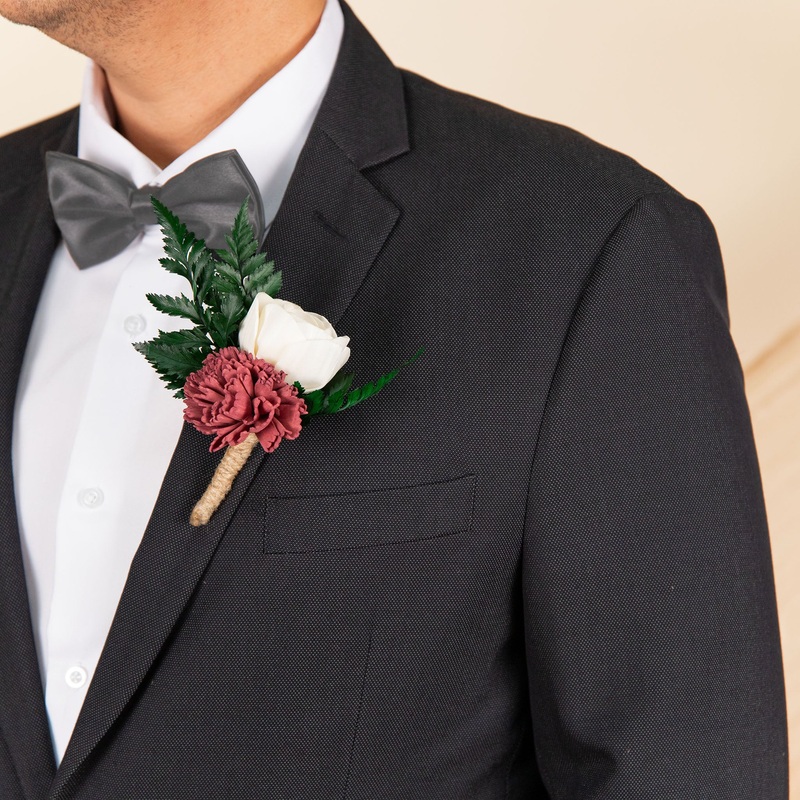 Romance Boutonniere (Set Of 3)*