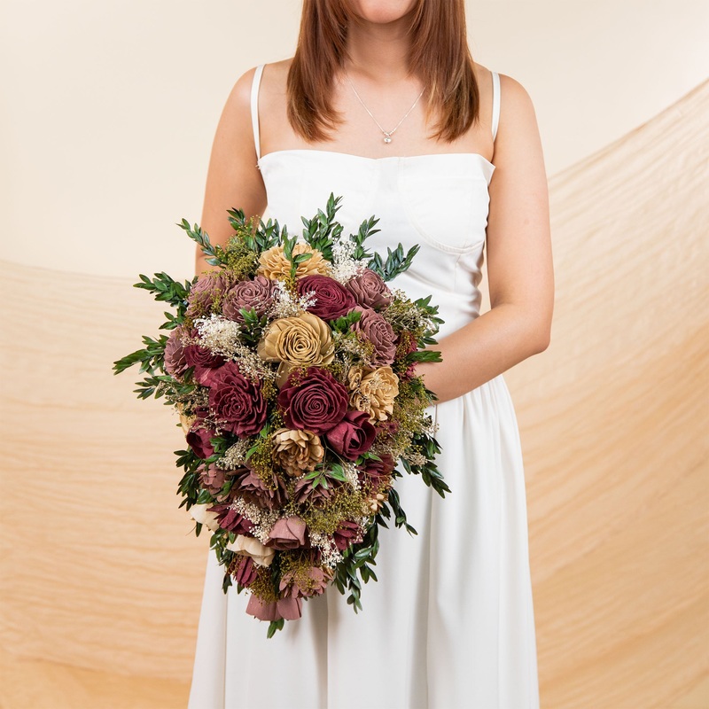 Vintage Vineyard Cascade Bouquet*