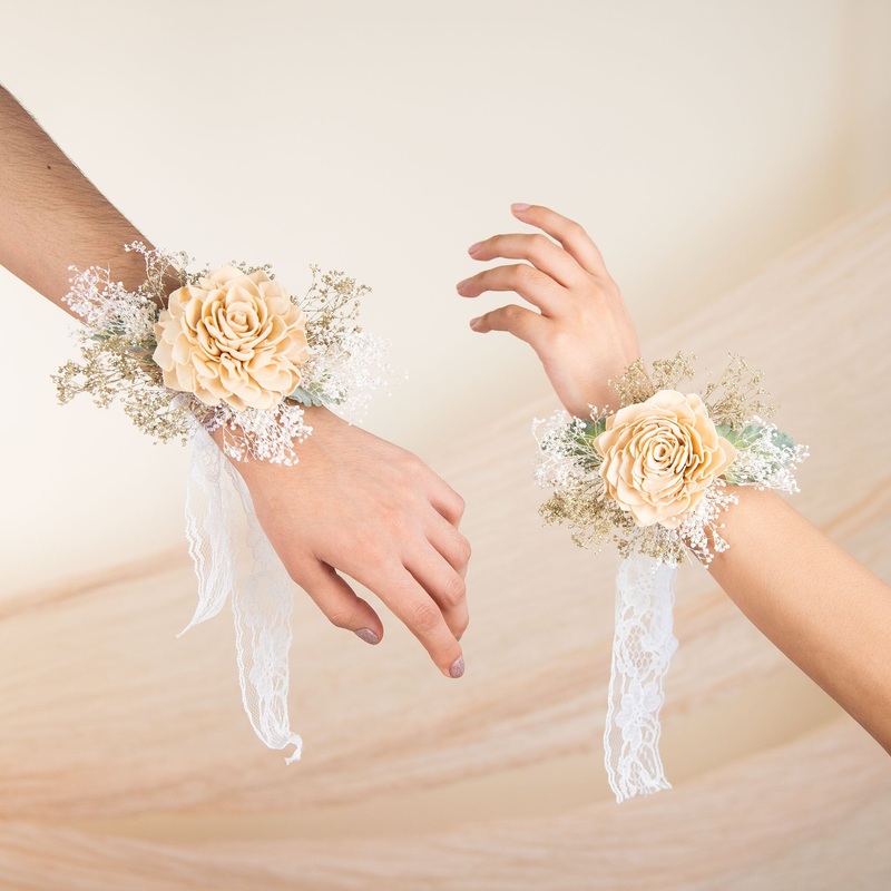 All That Glam Mother’s Corsage (Set of 2)