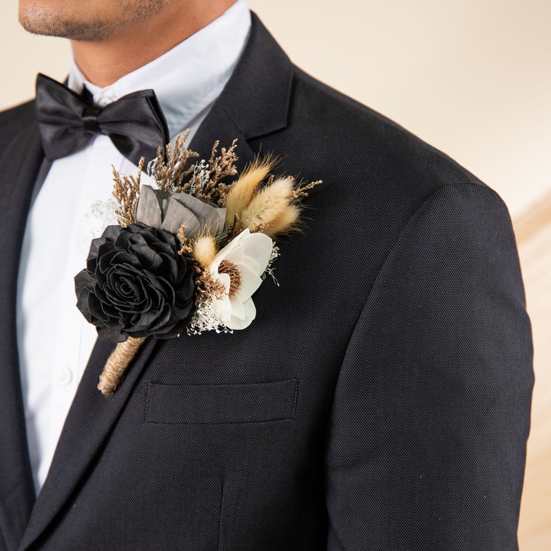 Retro Modern Groom’s Boutonniere*