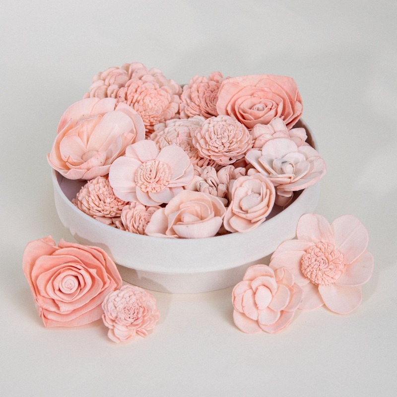 25-Pack of Powder Pink-Colored Mixed Flowers